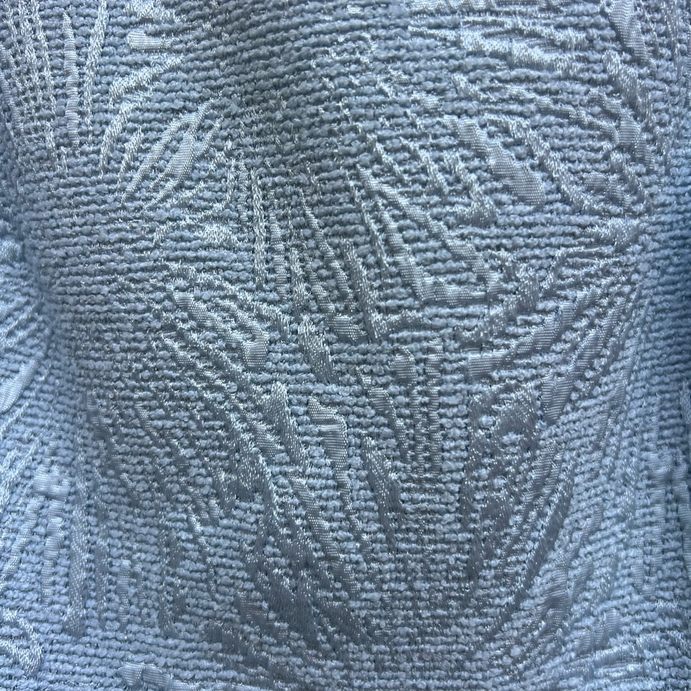 TAHARI Arthur S Levine Light Ice Blue Embossed Sleeveless Shift Dress Women’s 2 - Picture 3 of 10
